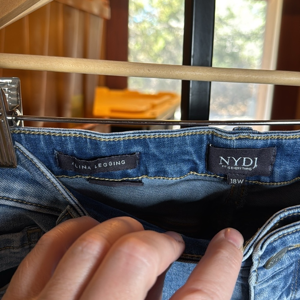 NYDJ Alina Skinny Ankle Jeans In Plus Size Blue Valley Jeans Size 18W - Picture 9 of 10